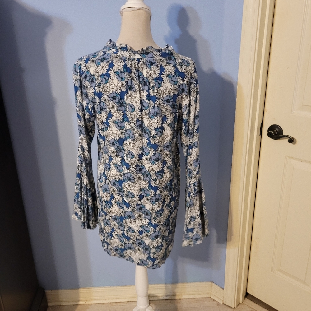 Available By Angela Fashion Small Womens Blouse - Picture 6 of 9